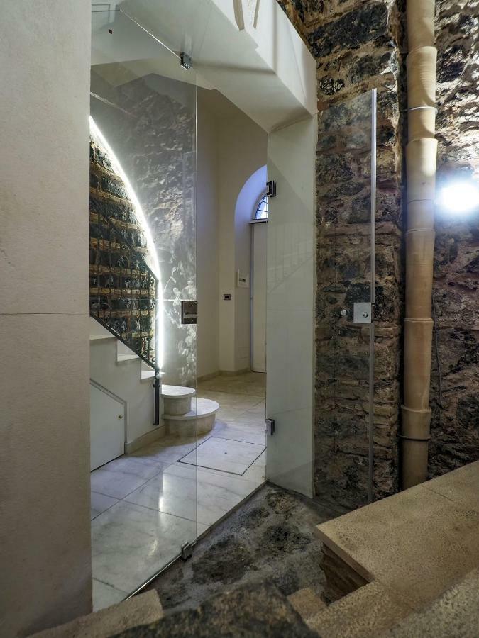 Relais Anfitheatro Bed & Breakfast Catania Exterior photo