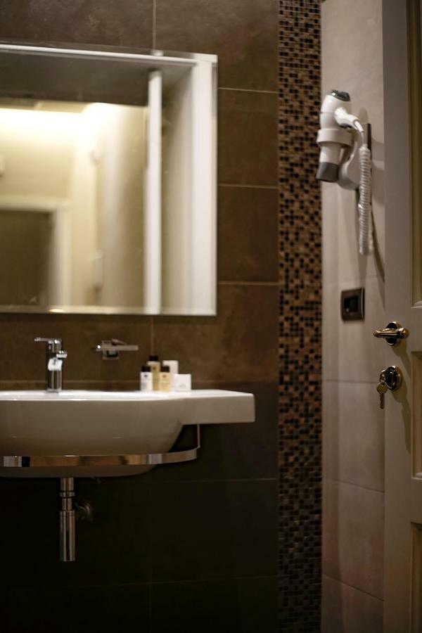 Relais Anfitheatro Bed & Breakfast Catania Exterior photo