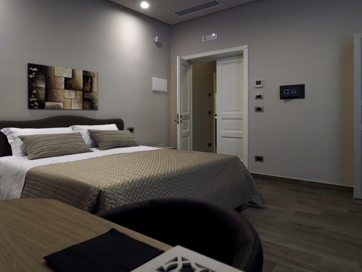 Relais Anfitheatro Bed & Breakfast Catania Exterior photo