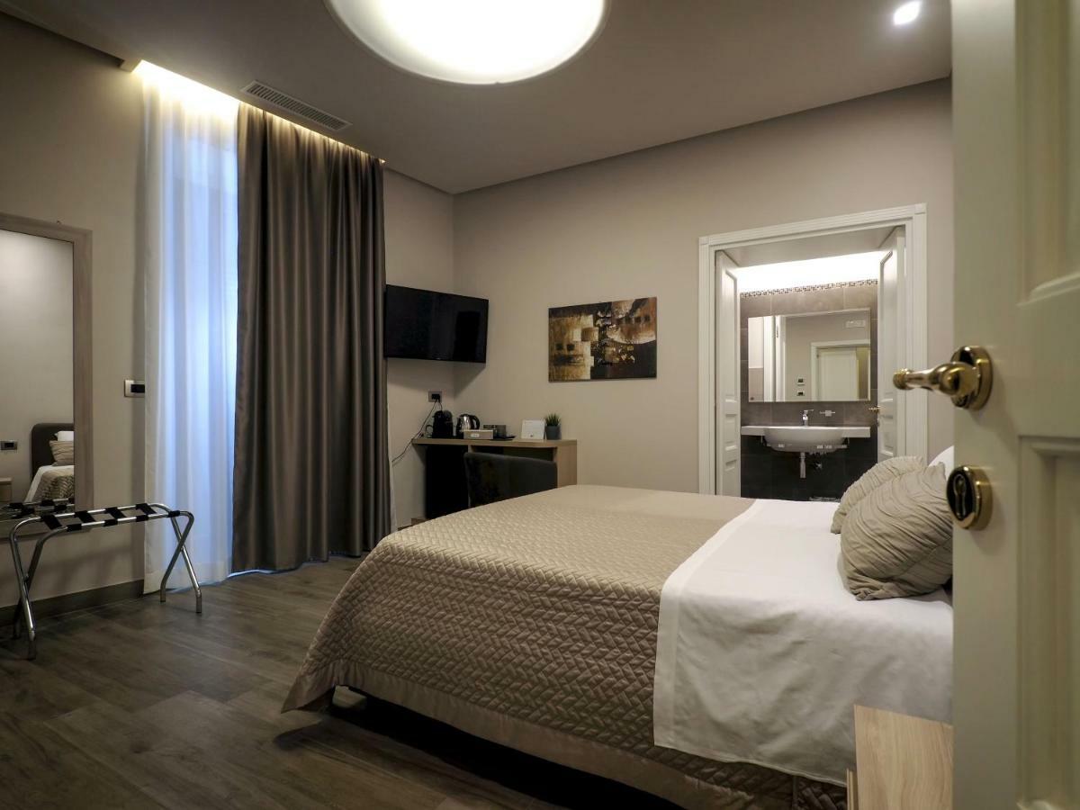 Relais Anfitheatro Bed & Breakfast Catania Exterior photo